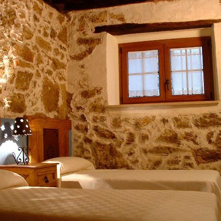 Apartamentos Rurales La Antigua Fonda Candelario Room photo