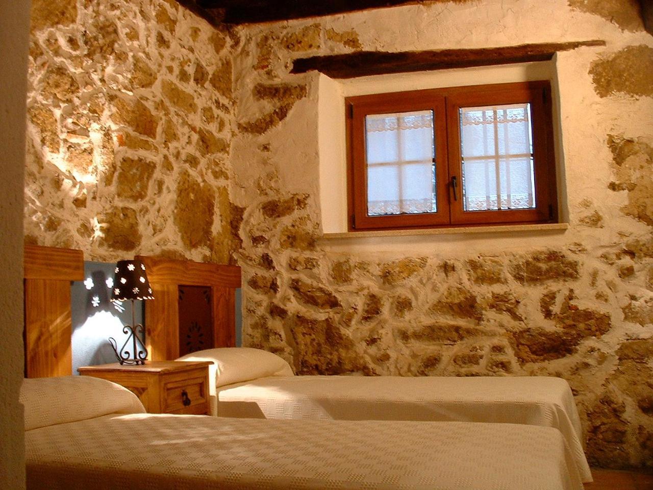 Apartamentos Rurales La Antigua Fonda Candelario Room photo