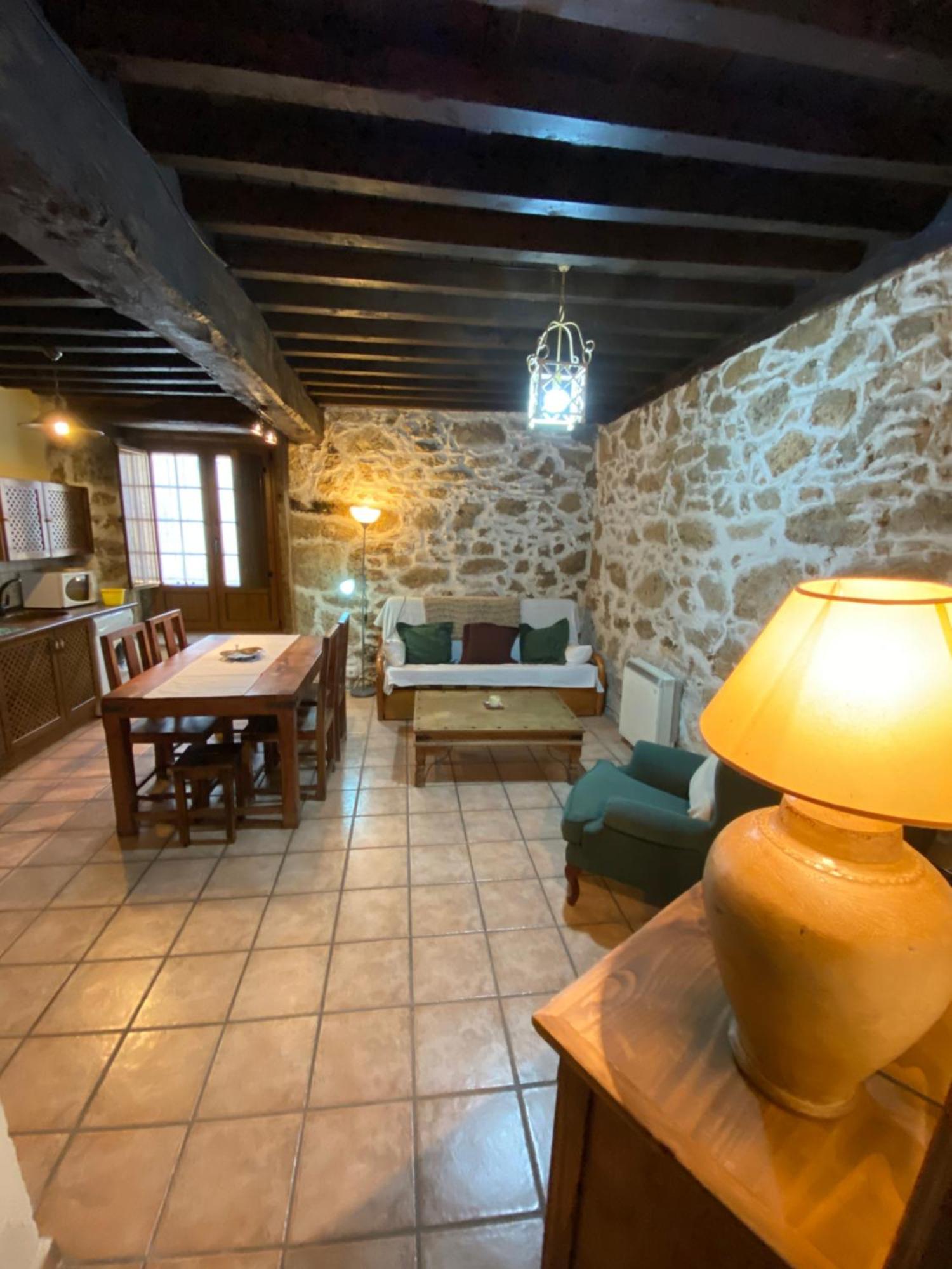 Apartamentos Rurales La Antigua Fonda Candelario Exterior photo